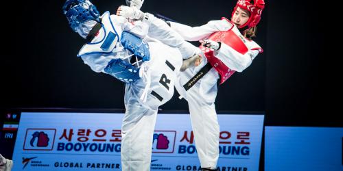 Da-bin Lee of South Korea kicking for gold in the women’s 73 kg category at the Taekwondo World Championships